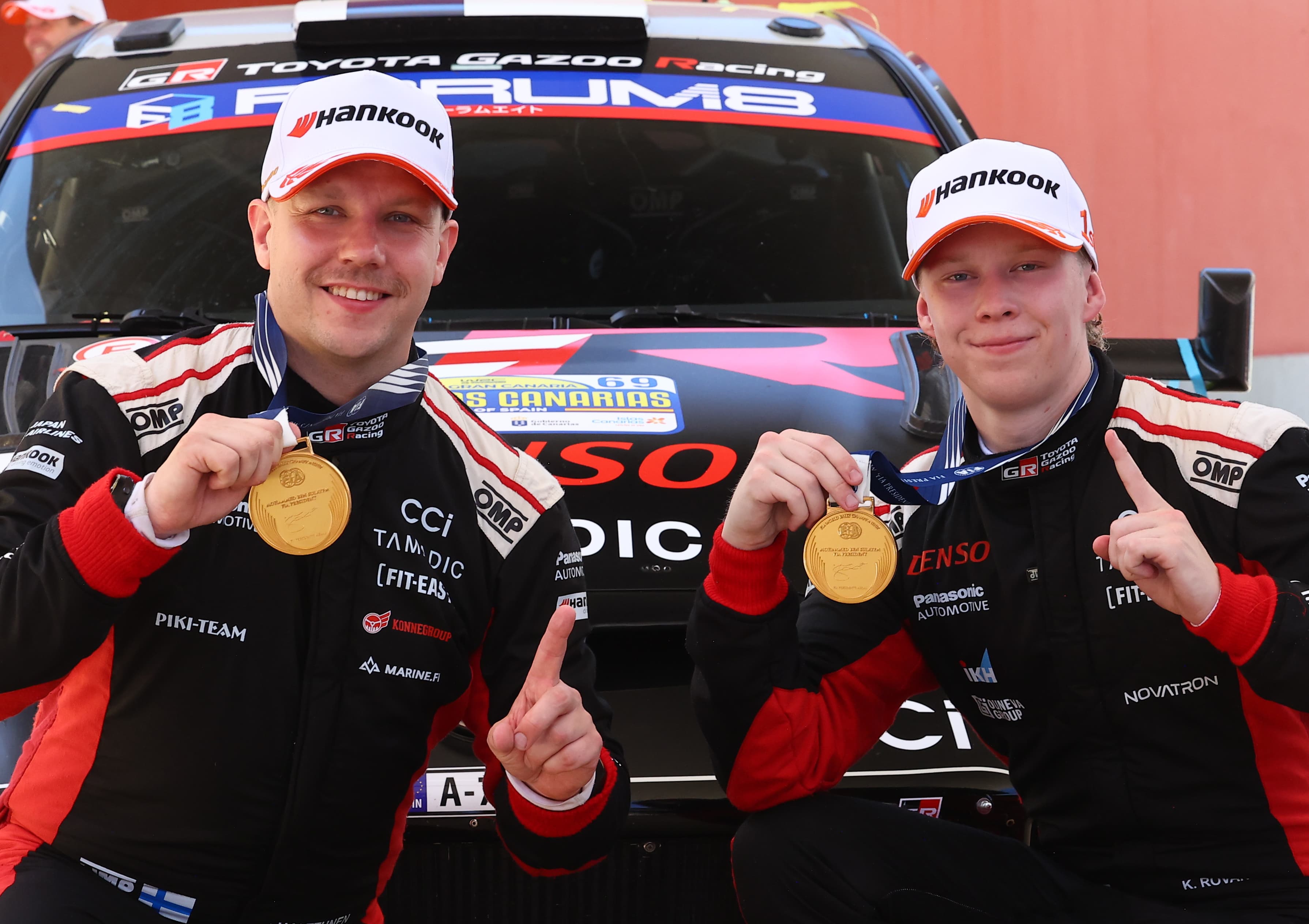 kalle a jonne podium kanáry 25